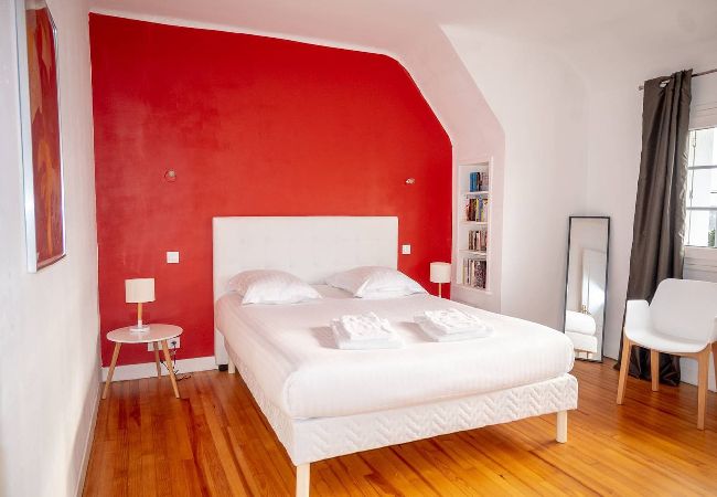 Ferienhaus in Perros-Guirec - ty michel · Swimming pool access to beaches and sh Ferienhaus in Perros-Guirec - ty michel · Swimming pool access to beaches and sh