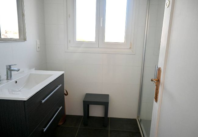 Ferienhaus in Perros-Guirec - ty michel · Swimming pool access to beaches and sh Ferienhaus in Perros-Guirec - ty michel · Swimming pool access to beaches and sh