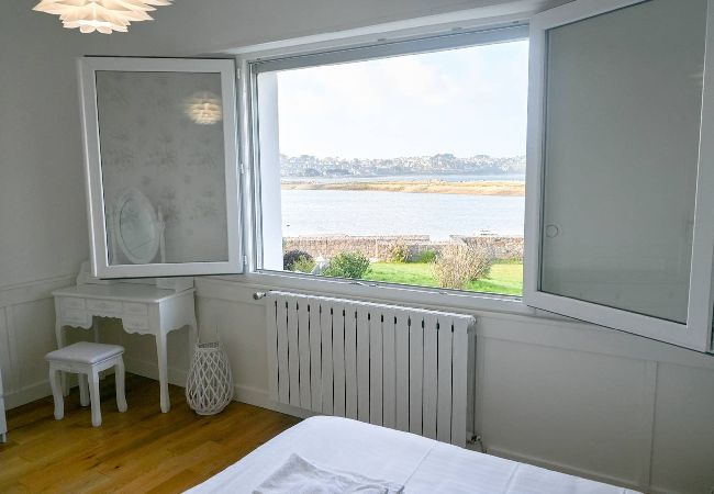 Ferienhaus in Louannec - le lenn · La Maison Du Lenn Exceptional location a Ferienhaus in Louannec - le lenn · La Maison Du Lenn Exceptional location a