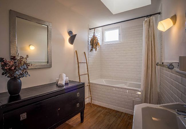 Ferienhaus in Penvénan - hjem · Port Blanc A breathtaking setting facing th Ferienhaus in Penvénan - hjem · Port Blanc A breathtaking setting facing th