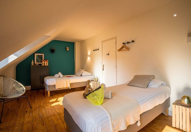 Ferienhaus in Penvénan - hjem · Port Blanc A breathtaking setting facing th Ferienhaus in Penvénan - hjem · Port Blanc A breathtaking setting facing th