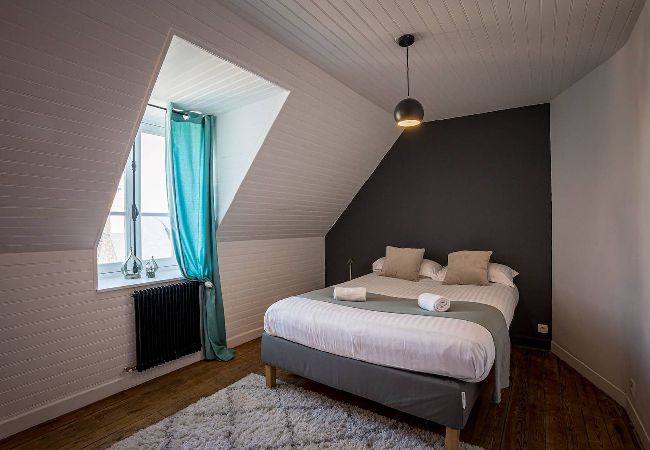 Ferienhaus in Penvénan - hjem · Port Blanc A breathtaking setting facing th Ferienhaus in Penvénan - hjem · Port Blanc A breathtaking setting facing th