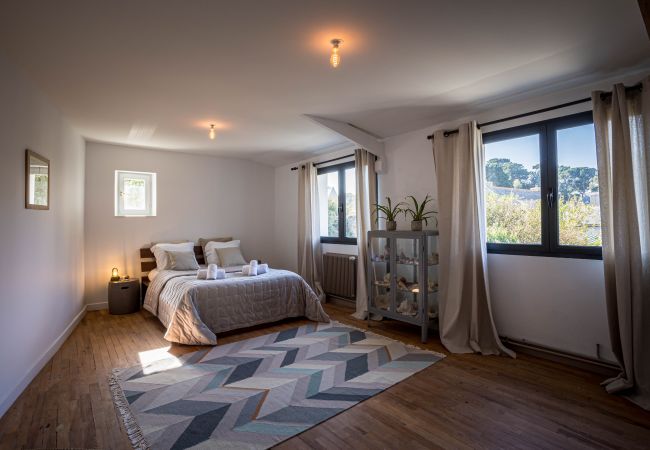 Ferienhaus in Penvénan - hjem · Port Blanc A breathtaking setting facing th Ferienhaus in Penvénan - hjem · Port Blanc A breathtaking setting facing th