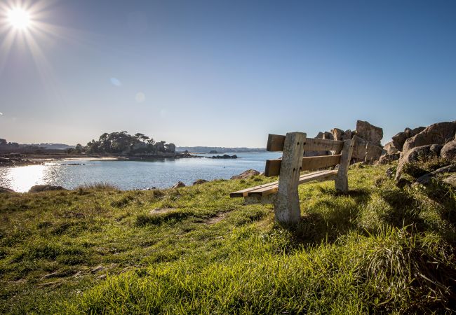 Villa in Penvénan - Villa Bellevue · Vue Panoramique Flipper, Billard, Villa in Penvénan - Villa Bellevue · Vue Panoramique Flipper, Billard,