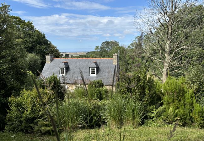 Ferienhaus in Plougrescant - ty gouermel · Ty Gouermel Location Bretagne Lots o Ferienhaus in Plougrescant - ty gouermel · Ty Gouermel Location Bretagne Lots o