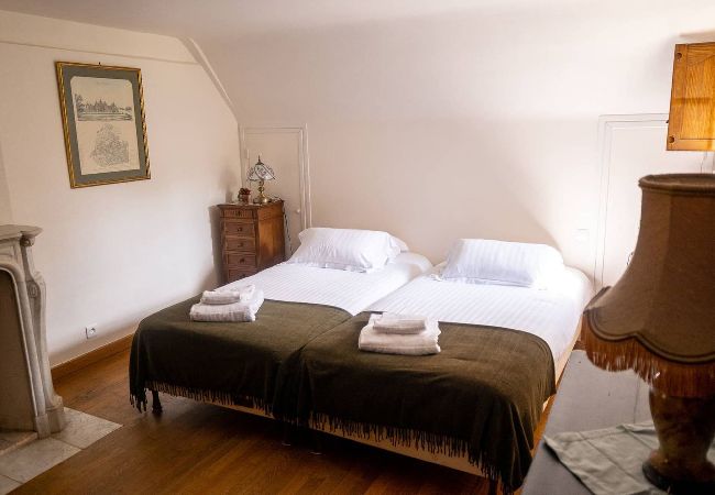 Ferienhaus in Trébeurden - Ty goas treiz · Ty Goas Treiz Pool and view Ferienhaus in Trébeurden - Ty goas treiz · Ty Goas Treiz Pool and view