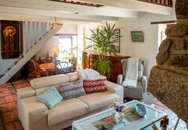 Ferienhaus in Trébeurden - Ty goas treiz · Ty Goas Treiz Pool and view Ferienhaus in Trébeurden - Ty goas treiz · Ty Goas Treiz Pool and view