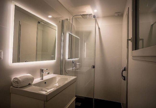 Villa in Trébeurden - Villa Bihit · Cote De Granit Rose Villa with indoo Villa in Trébeurden - Villa Bihit · Cote De Granit Rose Villa with indoo