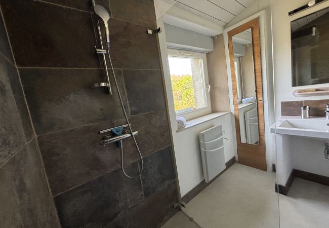 Ferienhaus in Plougrescant - Douarenn Braz · Douarenn Braz a haven of peace Ferienhaus in Plougrescant - Douarenn Braz · Douarenn Braz a haven of peace