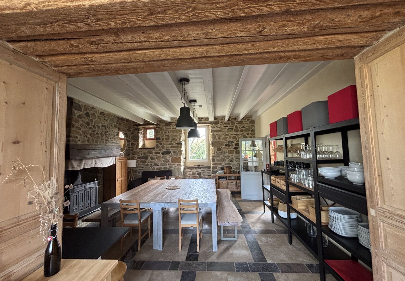 Ferienhaus in Plougrescant - Douarenn Braz · Douarenn Braz a haven of peace