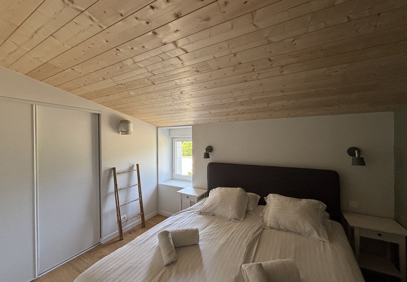 Ferienhaus in Plougrescant - Douarenn Braz · Douarenn Braz a haven of peace