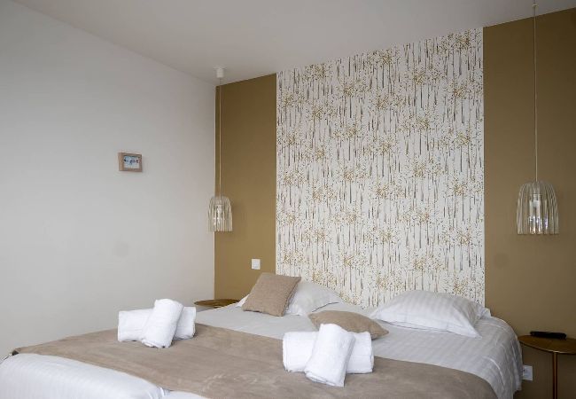 Villa in Pleumeur-Bodou - Villa Agapanthes · Facing the sea, indoor pool. Villa in Pleumeur-Bodou - Villa Agapanthes · Facing the sea, indoor pool.