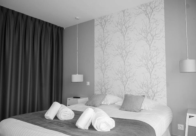 Villa in Pleumeur-Bodou - Villa Agapanthes · Facing the sea, indoor pool. Villa in Pleumeur-Bodou - Villa Agapanthes · Facing the sea, indoor pool.