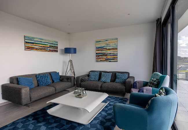 Villa in Pleumeur-Bodou - Villa Agapanthes · Facing the sea, indoor pool. Villa in Pleumeur-Bodou - Villa Agapanthes · Facing the sea, indoor pool.