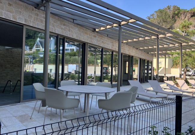 Ferienwohnung in Trébeurden - ROUZIC T4, Trébeurden, piscine intérieur et sur la Ferienwohnung in Trébeurden - ROUZIC T4, Trébeurden, piscine intérieur et sur la