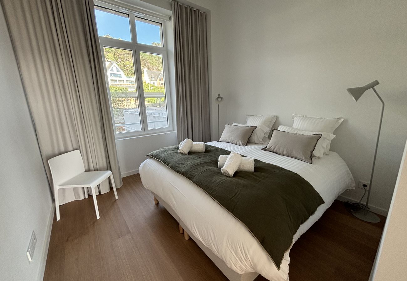 Ferienwohnung in Trébeurden - ROUZIC T4, Trébeurden, piscine intérieur et sur la