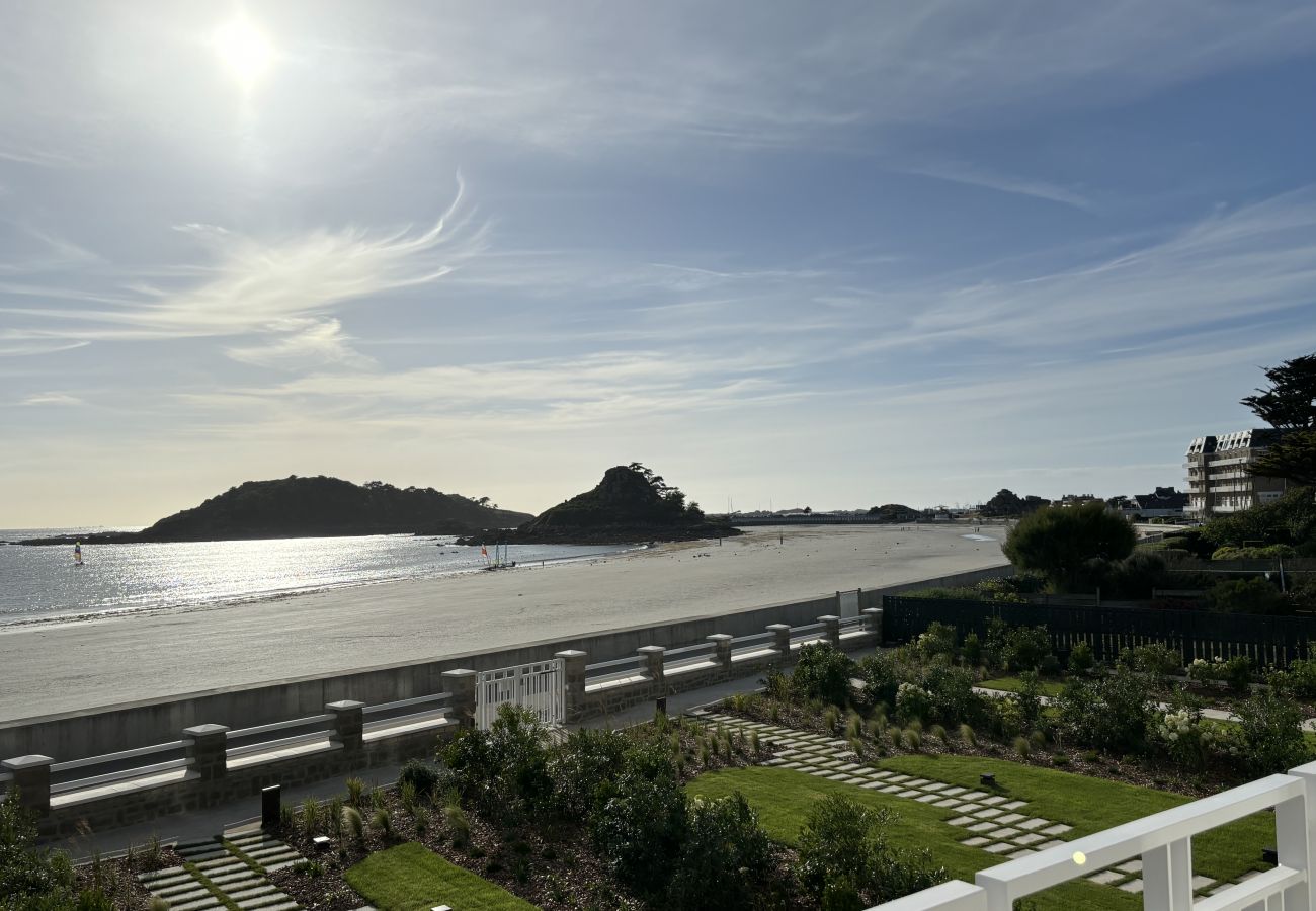 Ferienwohnung in Trébeurden - ROUZIC T4, Trébeurden, piscine intérieur et sur la