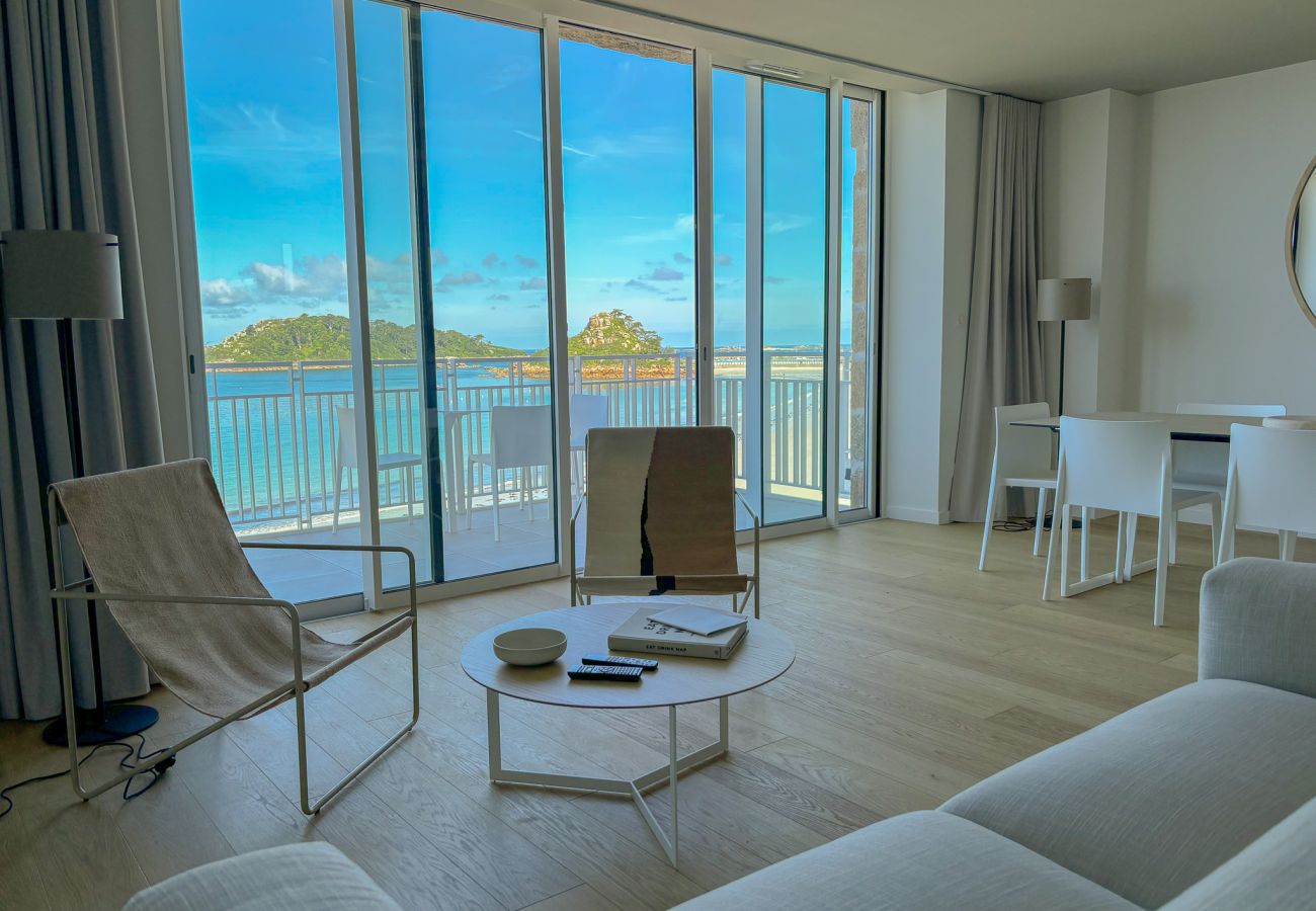 Ferienwohnung in Trébeurden - PORS-MABO T3 · Luxury 2 Bedroom Apartment with Sea