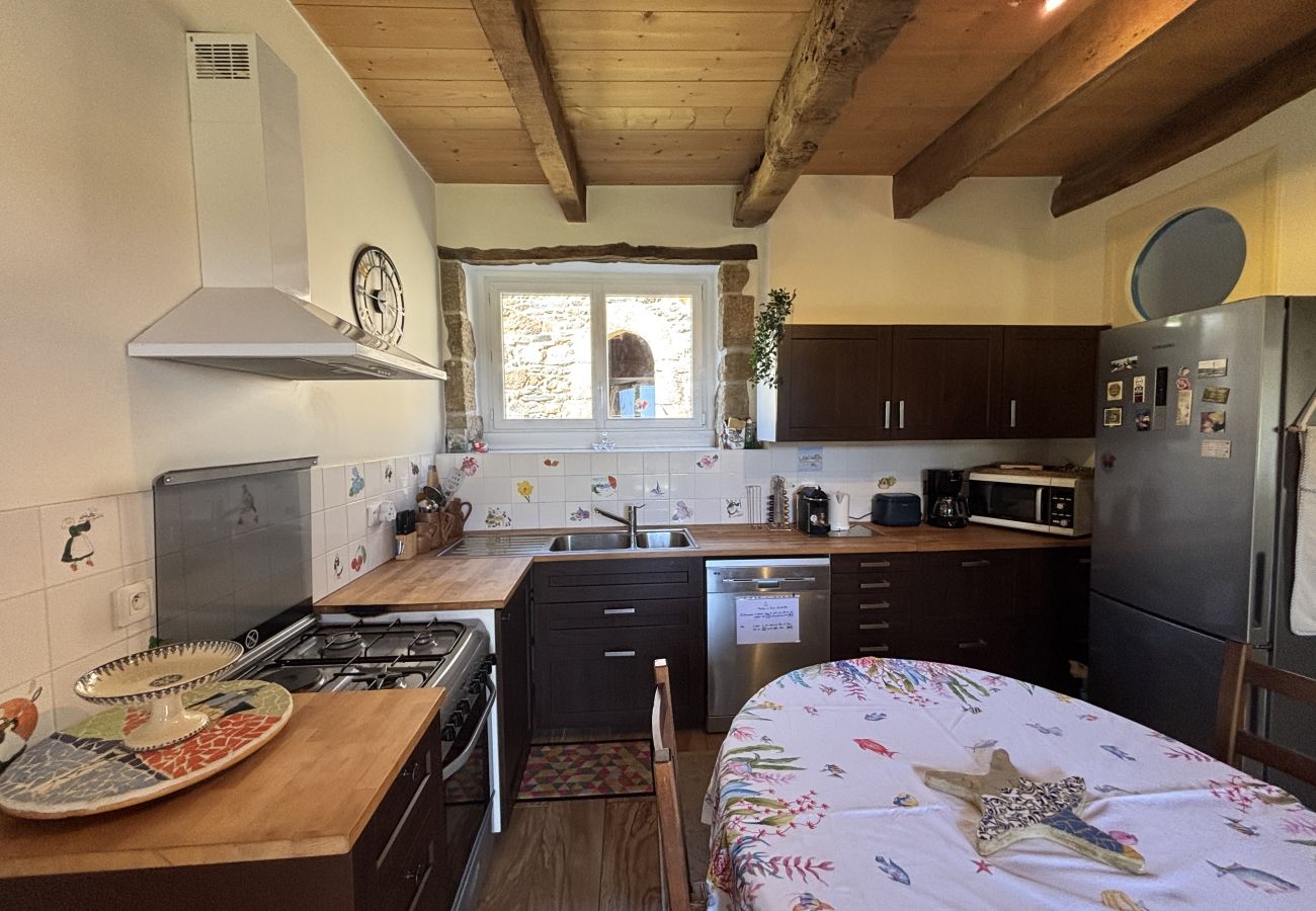 Ferienhaus in Trébeurden - Le hameau de figezenn - location Trébeurden