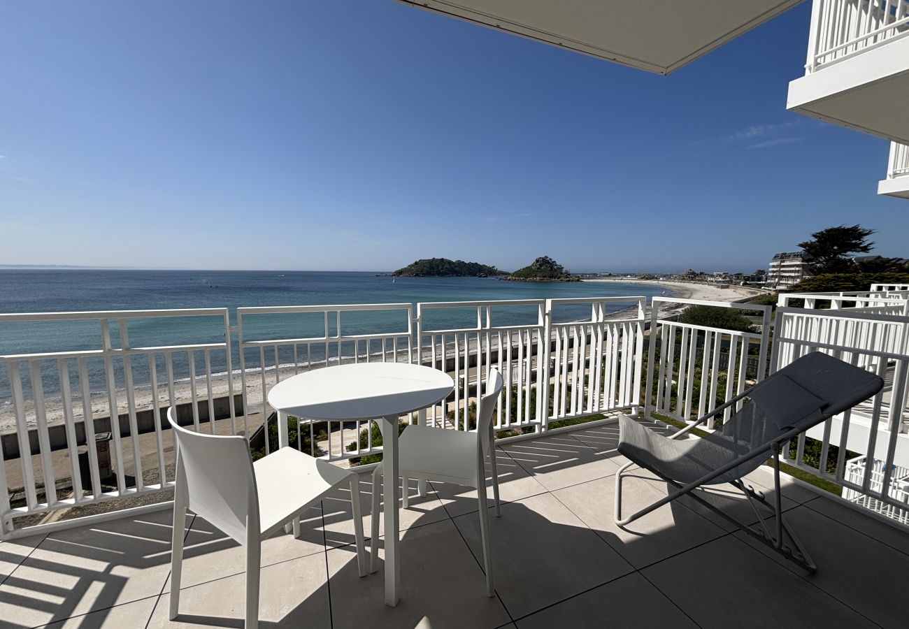 Ferienwohnung in Trébeurden - Toenno T3 · T3 Luxury Apartment with Sea View