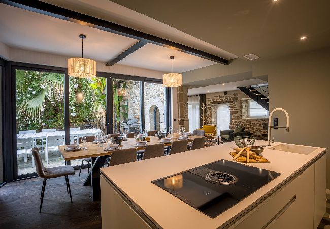 Villa in Perros-Guirec - La villa du port · La villa du port - pool and spa Villa in Perros-Guirec - La villa du port · La villa du port - pool and spa