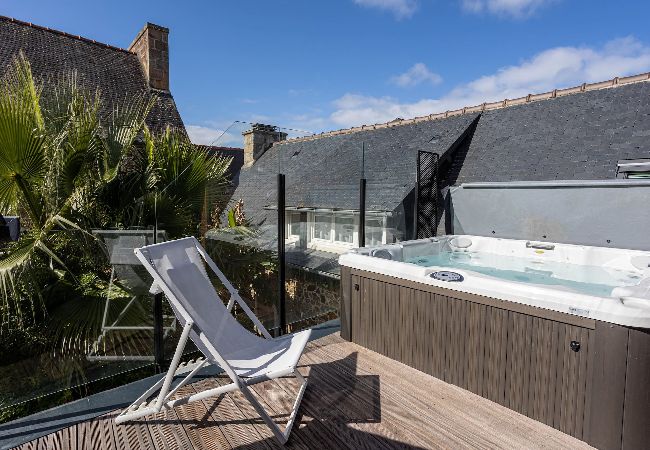 Villa in Perros-Guirec - La villa du port · La villa du port - pool and spa Villa in Perros-Guirec - La villa du port · La villa du port - pool and spa