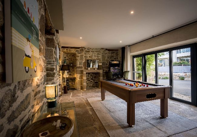 Villa in Perros-Guirec - La villa du port · La villa du port - pool and spa Villa in Perros-Guirec - La villa du port · La villa du port - pool and spa