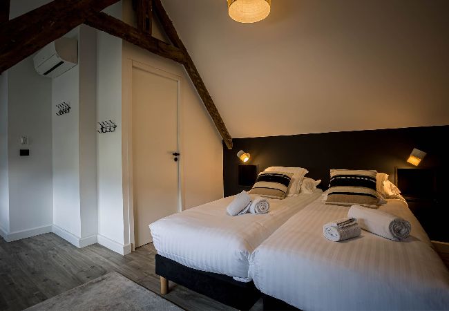 Villa in Perros-Guirec - La villa du port · La villa du port - pool and spa Villa in Perros-Guirec - La villa du port · La villa du port - pool and spa