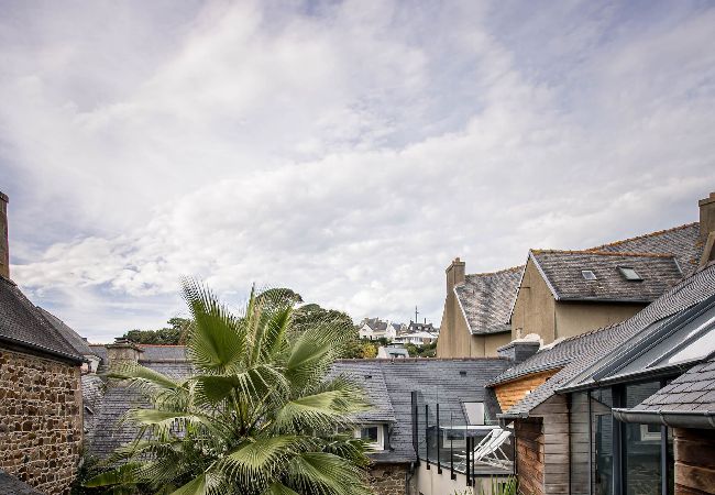 Villa in Perros-Guirec - La villa du port · La villa du port - pool and spa Villa in Perros-Guirec - La villa du port · La villa du port - pool and spa