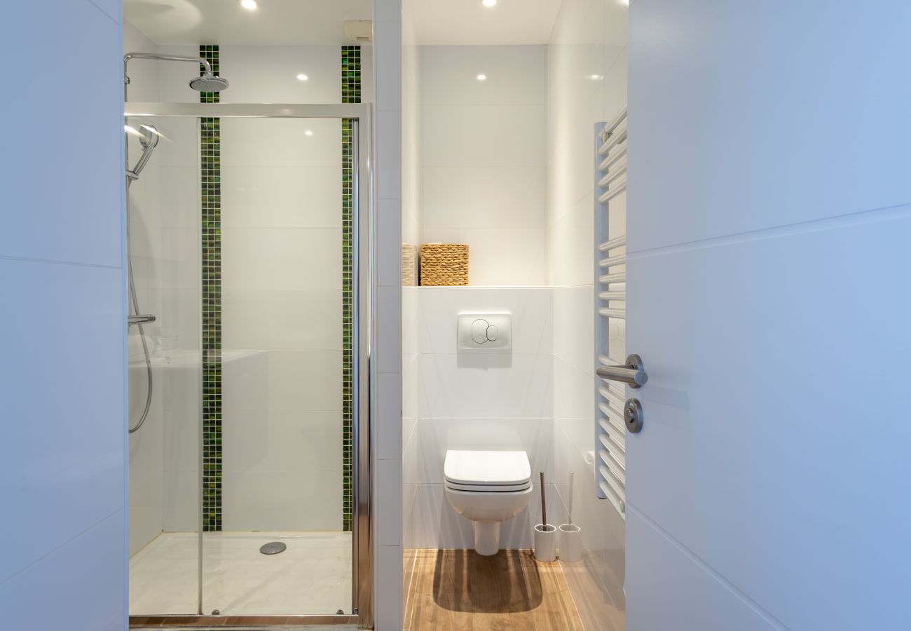 Villa in Pleumeur-Bodou - Villa Agapanthes · Facing the sea, indoor pool.