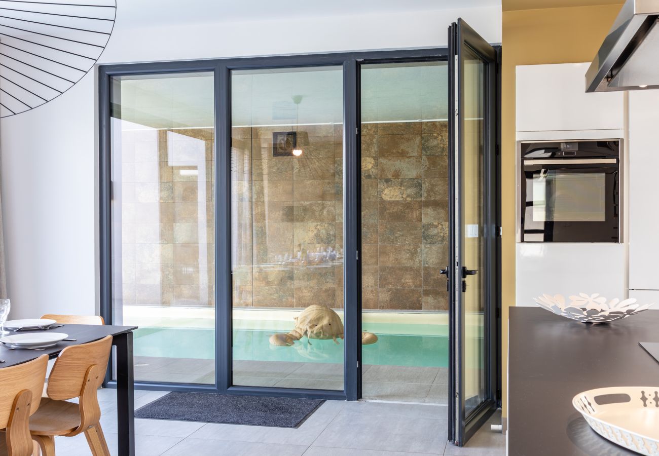 Villa in Pleumeur-Bodou - Villa Agapanthes · Facing the sea, indoor pool.