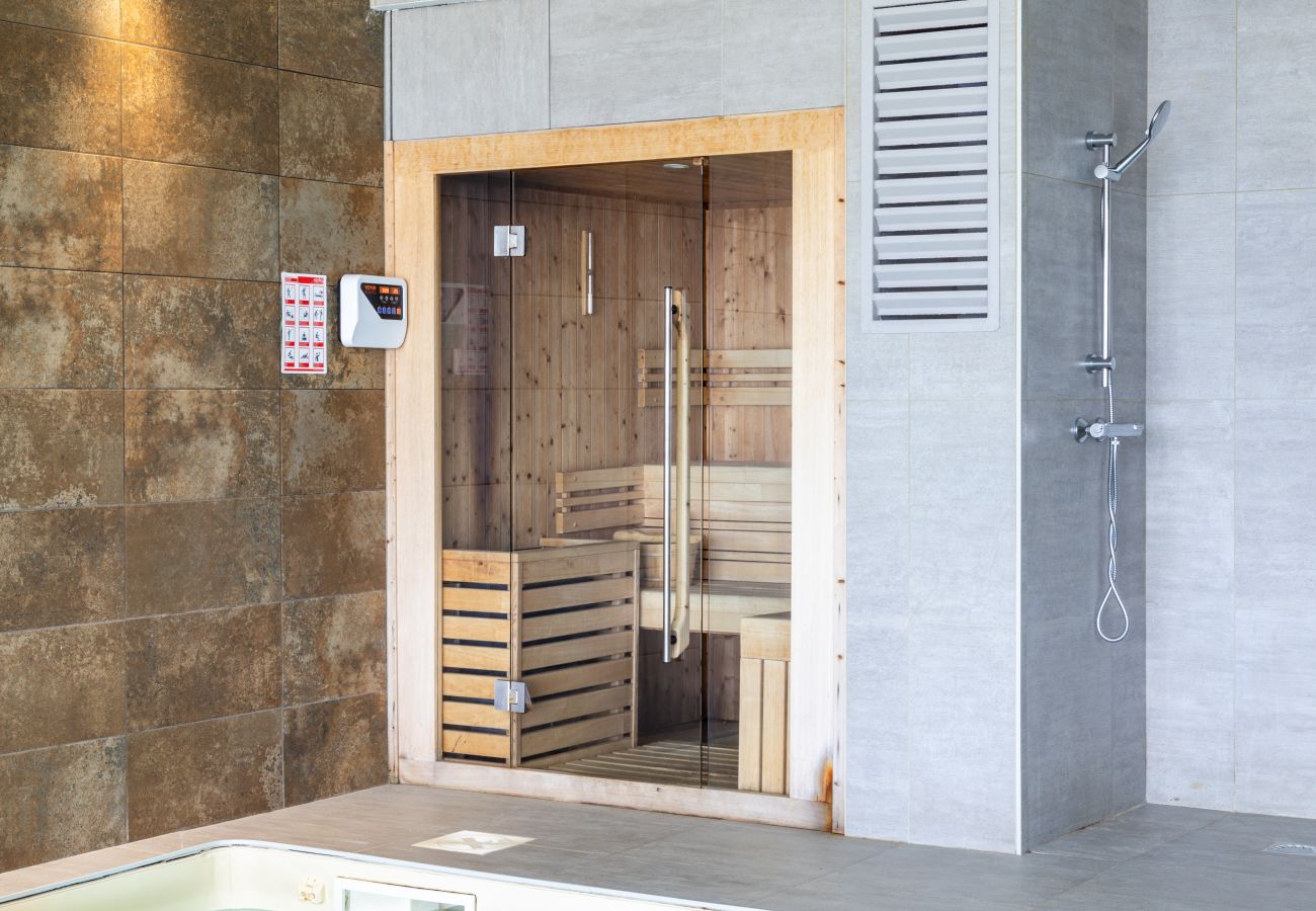 Villa in Pleumeur-Bodou - Villa Agapanthes · Facing the sea, indoor pool.