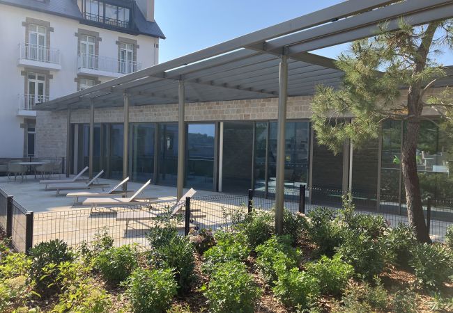 Apartment in Trébeurden - ROUZIC T4, Trébeurden, piscine intérieur et sur la Apartment in Trébeurden - ROUZIC T4, Trébeurden, piscine intérieur et sur la