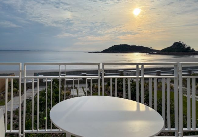 Apartment in Trébeurden - ROUZIC T4, Trébeurden, piscine intérieur et sur la Apartment in Trébeurden - ROUZIC T4, Trébeurden, piscine intérieur et sur la