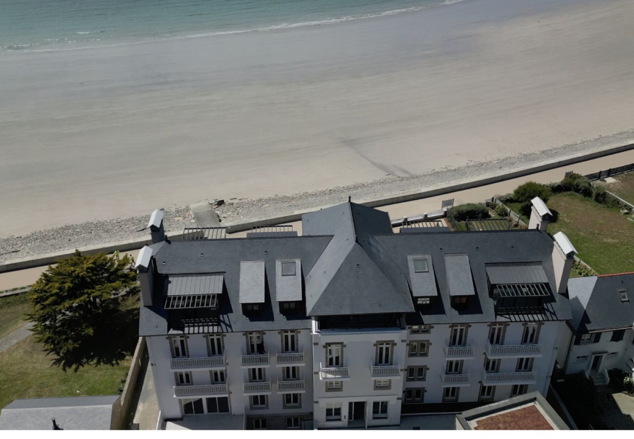 Vacation rental with pool Trébeurden