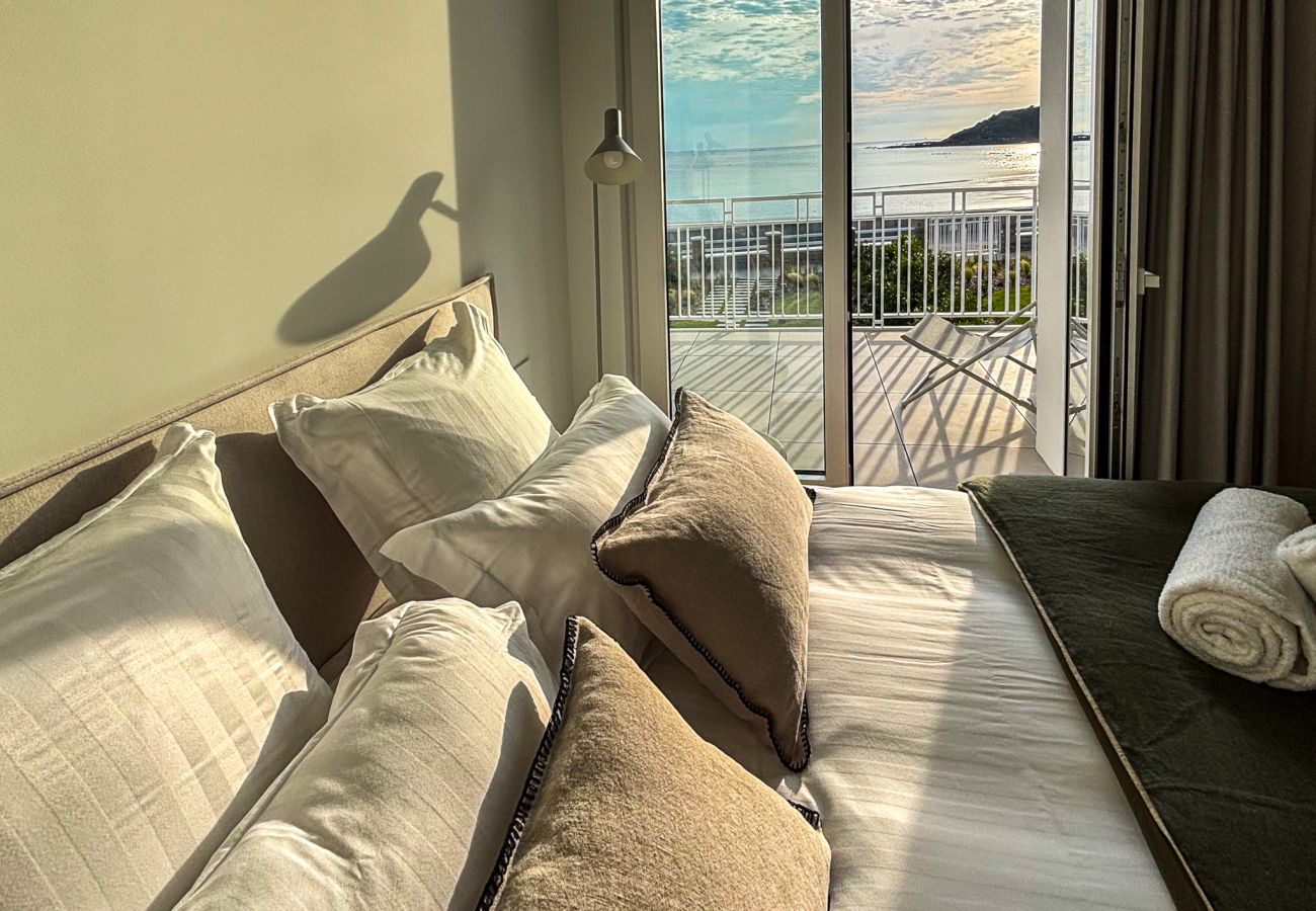Comfortable accommodation with sea view