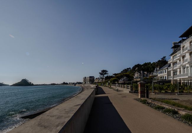 Apartment in Trébeurden - PORS-MABO T3 · Luxury 2 Bedroom Apartment with Sea Apartment in Trébeurden - PORS-MABO T3 · Luxury 2 Bedroom Apartment with Sea