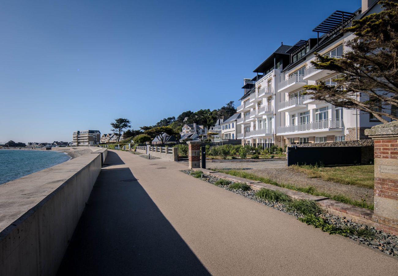 Seaside apartment Trébeurden