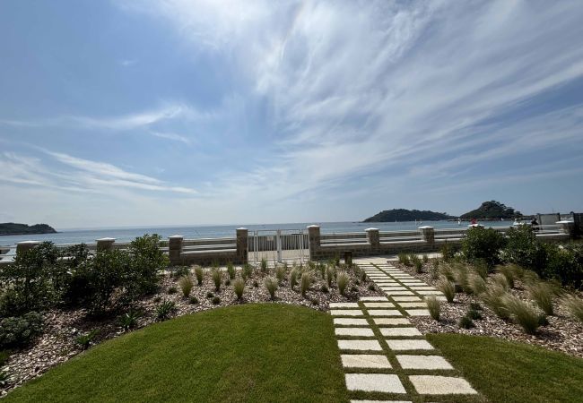 Apartment in Trébeurden - Milliau T2 · Luxury 1 Bedroom Apartment with Sea V Apartment in Trébeurden - Milliau T2 · Luxury 1 Bedroom Apartment with Sea V