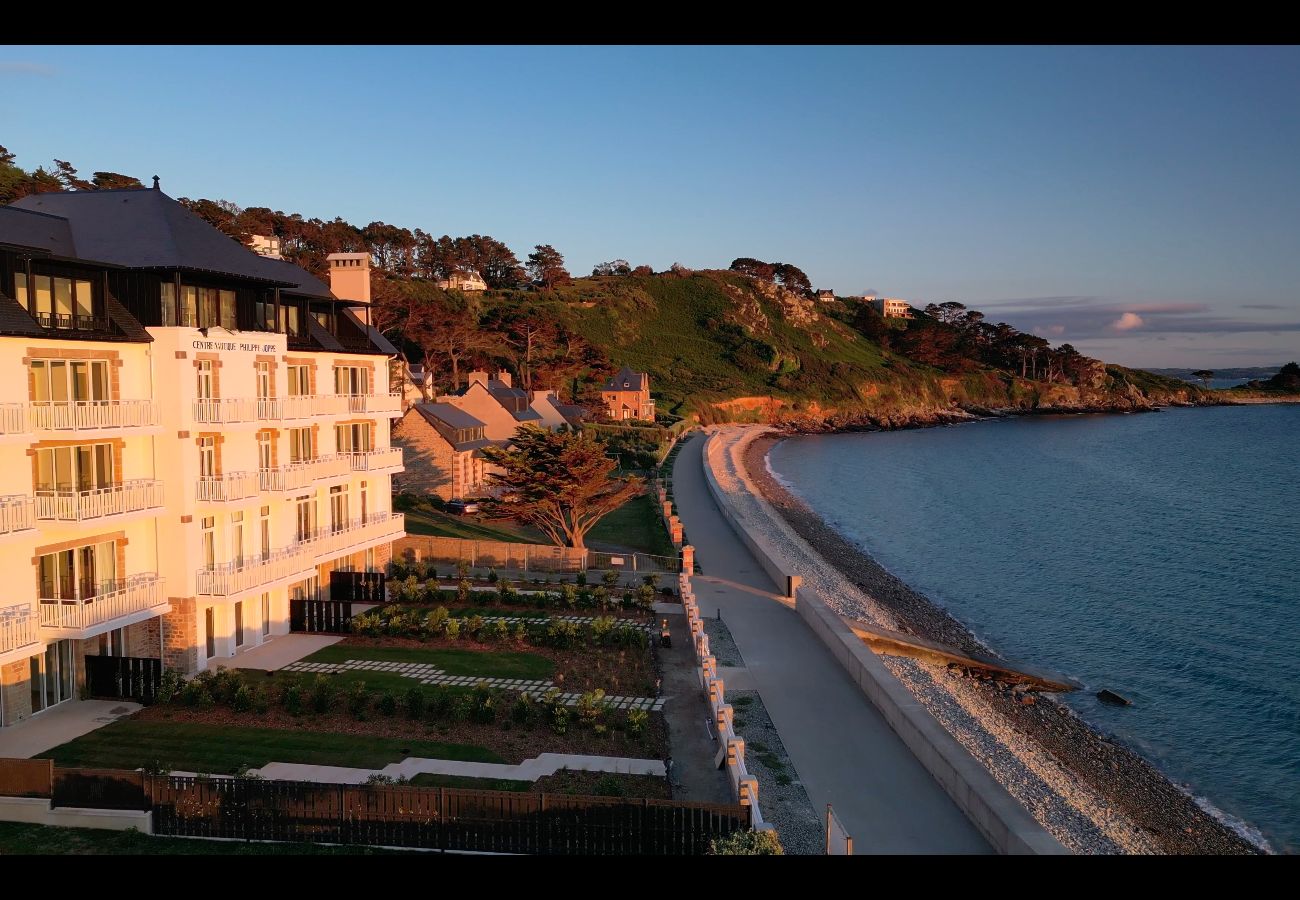 Seaside apartment Trébeurden