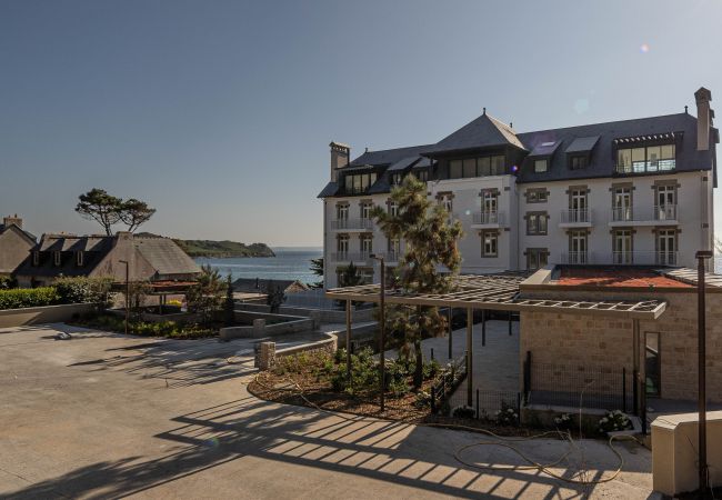 Apartment in Trébeurden - Le castel T2 · T2 Luxury Apartment with Sea View a Apartment in Trébeurden - Le castel T2 · T2 Luxury Apartment with Sea View a