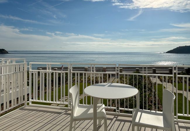 Apartment in Trébeurden - Le castel T2 · T2 Luxury Apartment with Sea View a Apartment in Trébeurden - Le castel T2 · T2 Luxury Apartment with Sea View a