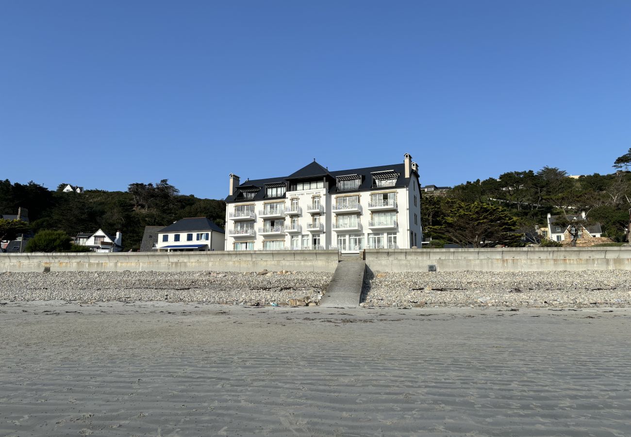 Apartment in Trébeurden - Bréhat T3, acces plage et vue