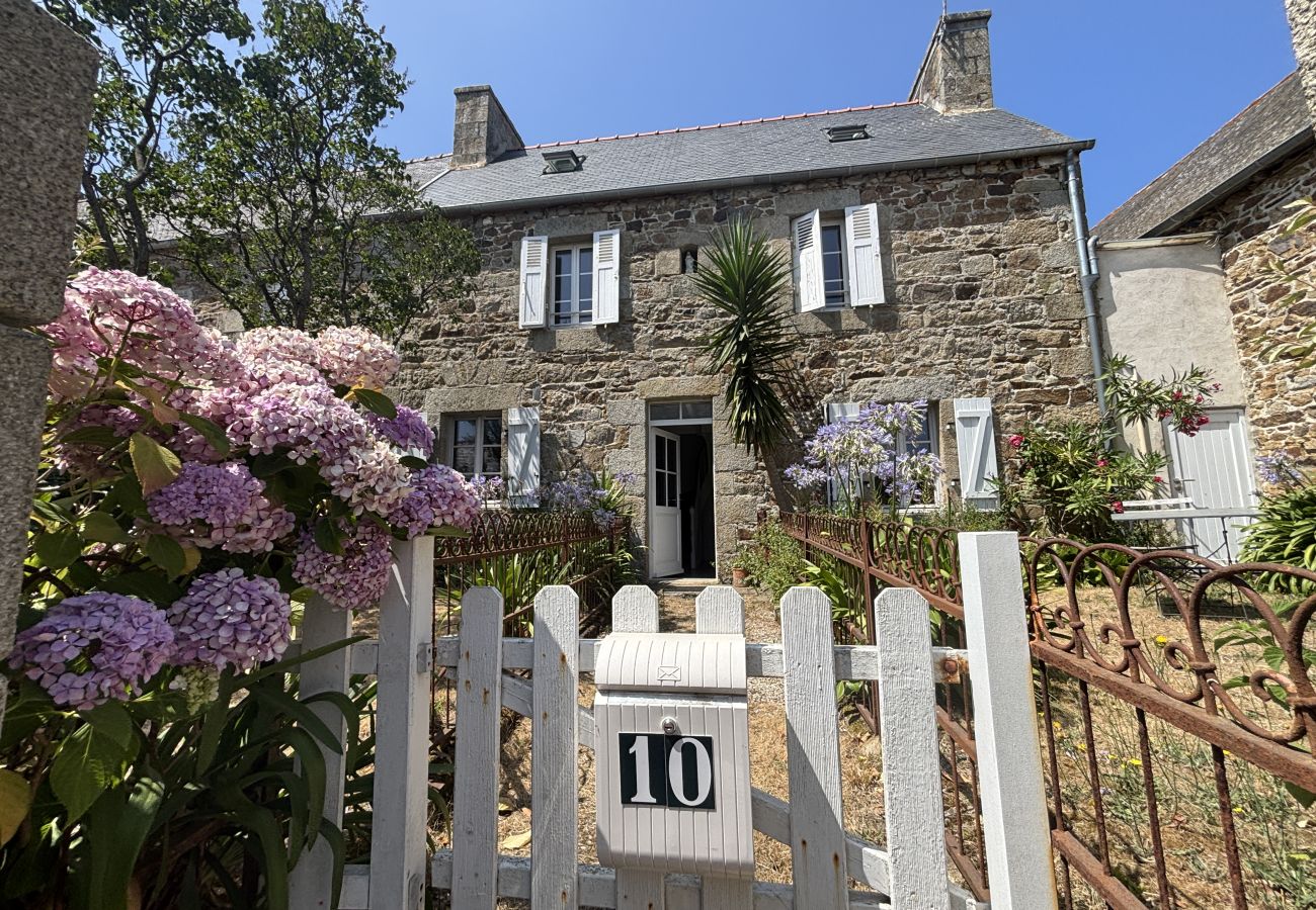House in Trévou-Tréguignec - La maison de Trévou