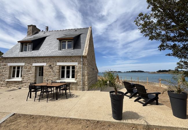 House in Penvénan - La maison de Pellinec