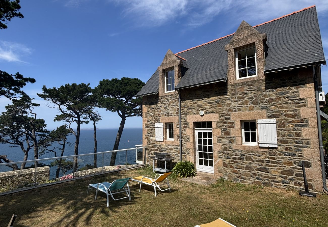 Maison à Perros-Guirec - La loge · location vue mer à Perros Guirec