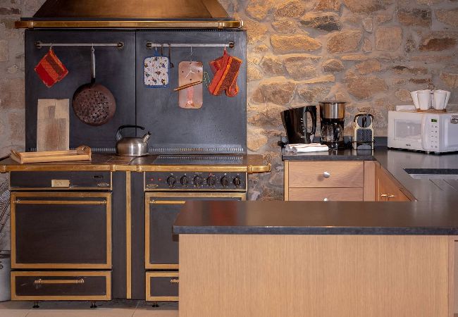 Maison à Plougrescant - ty gouermel · Ty Gouermel Location Bretagne Lots o Maison à Plougrescant - ty gouermel · Ty Gouermel Location Bretagne Lots o