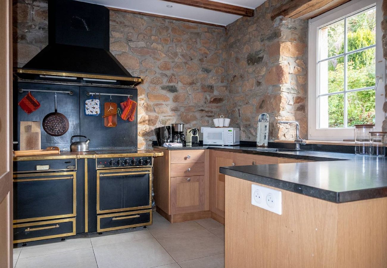 Maison à Plougrescant - ty gouermel · Ty Gouermel Location Bretagne Lots o