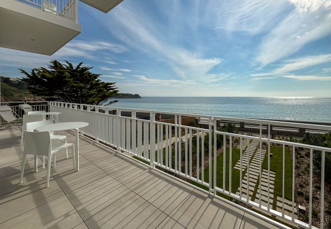 Appartement à Trébeurden - ROUZIC T4, Trébeurden, piscine intérieur et sur la Appartement à Trébeurden - ROUZIC T4, Trébeurden, piscine intérieur et sur la