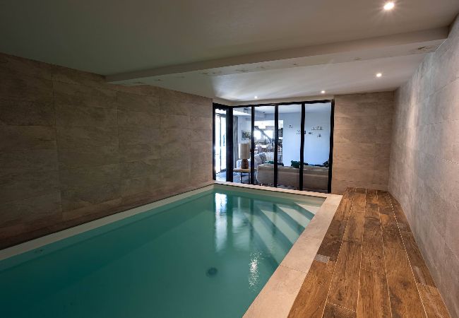 Villa à Perros-Guirec - La villa du port · La villa du port - pool and spa Villa à Perros-Guirec - La villa du port · La villa du port - pool and spa